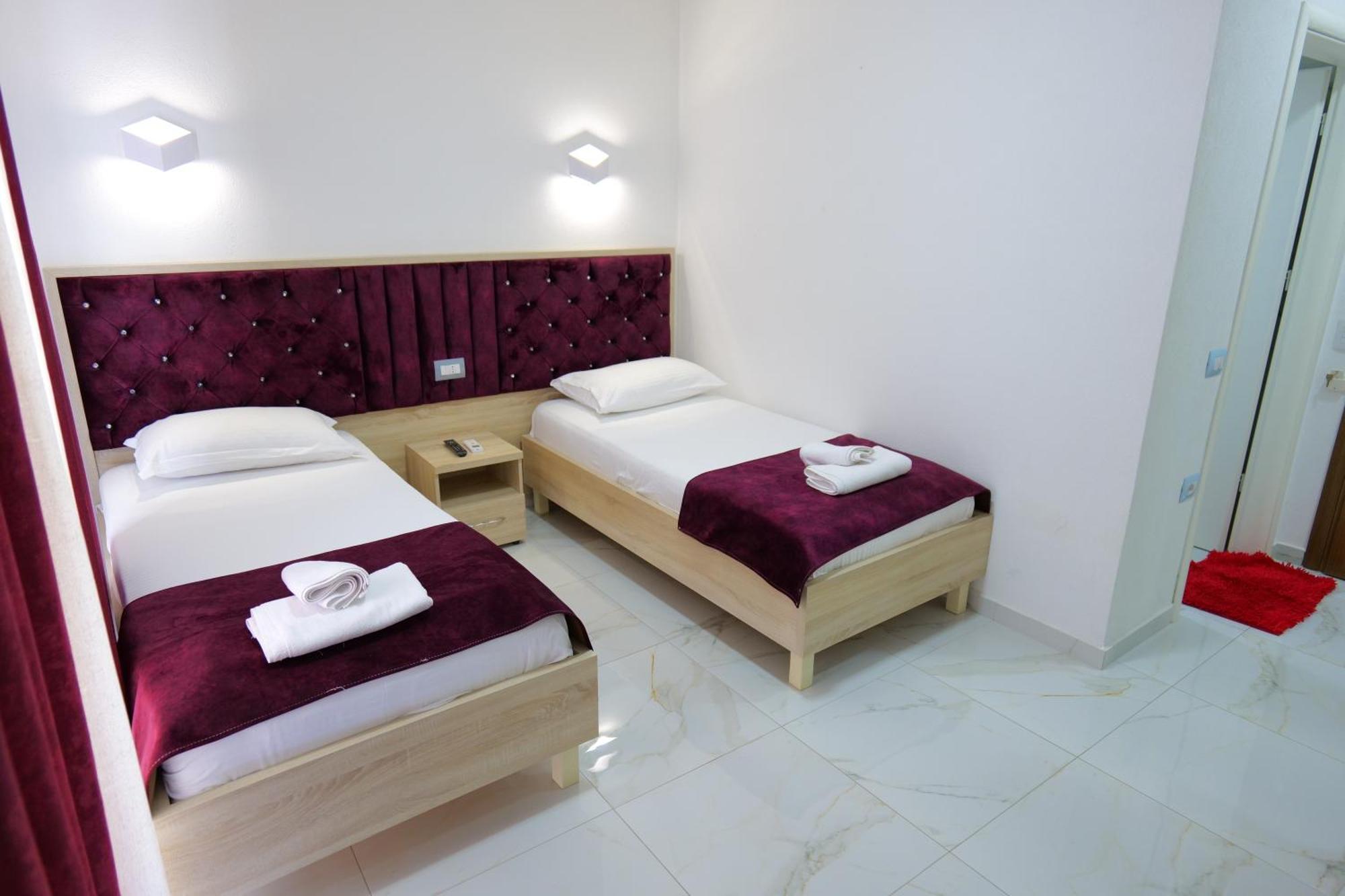 Hotel Vathi Ksamil Kültér fotó